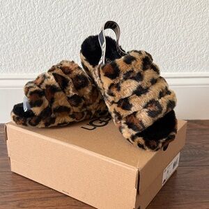 UGG Fluffy Yeah Slide Spotty - Leopard Print Slippers / Slides